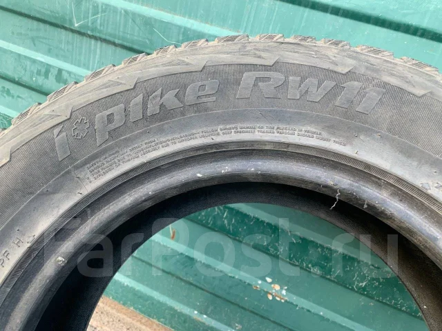 Hankook Winter i*Pike RW11. ������, 2014 ���, �/�, ����� 70 % ����