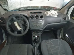 Ford Tourneo Connect ����