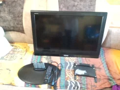 Toshiba. LCD (��) ����