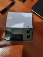 Samsung Galaxy Z Flip4. �/�, 256 �� ����