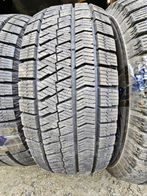 Bridgestone Blizzak VRX2. ������, ��� �����, 2021 ���, �/�, ����� �� 5 % ����