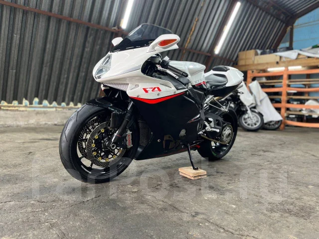 MV Agusta. 1 078����. ��., ��������, ���������, ��� ������� ����