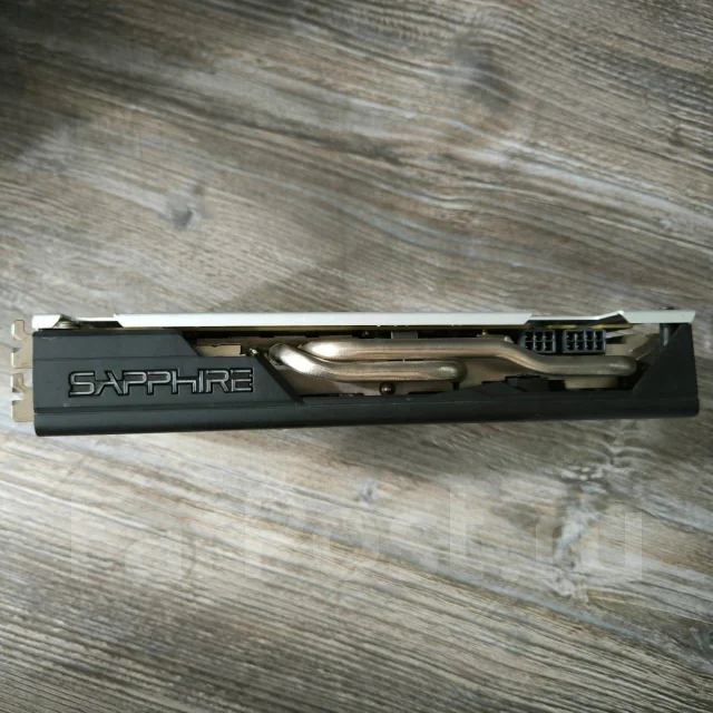 Radeon RX 570 ����