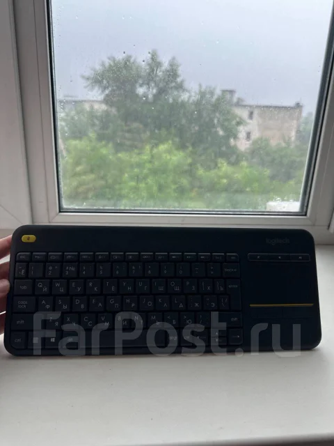 Samsung UE50JS7200. LED ����
