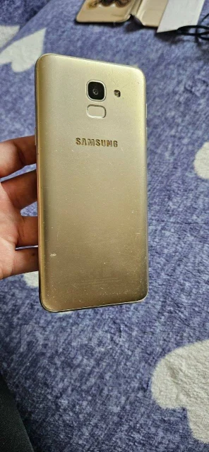 Samsung Galaxy J6. �/�, 32 ��, �������, 3G, 4G LTE, Dual-SIM ����