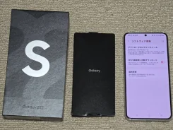 Samsung Galaxy S22. �����, 256 ��, ������ ����