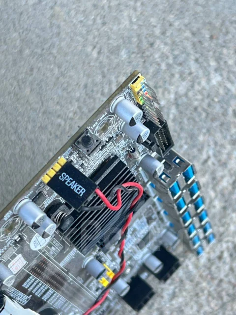 Socket AM3 ����