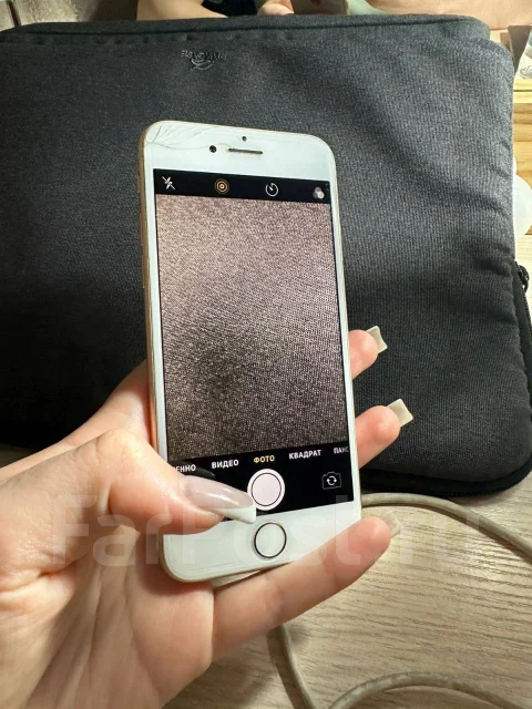 Apple iPhone 8. �/�, 64 ��, �������, 3G, 4G LTE ����