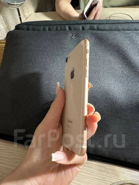 Apple iPhone 8. �/�, 64 ��, �������, 3G, 4G LTE ����
