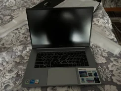 Infinix InBook Y2 Plus. 15.6", ��� 16 ��, WiFi: 1, Bluetooth: 1 ����