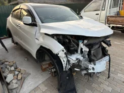 Honda Vezel. RU3 ����
