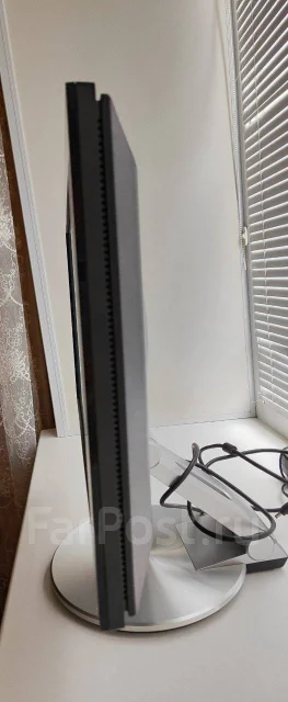 Asus. 19", ���������� �� (LCD, LED, QLED) ����
