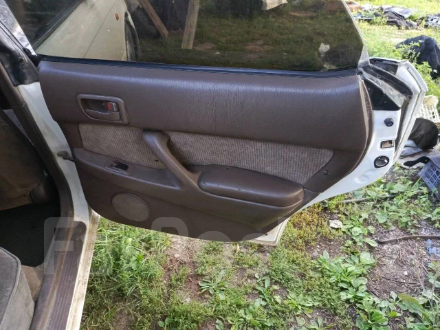 Toyota Vista ����