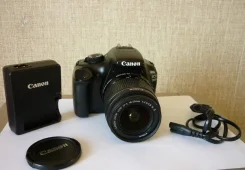 Canon EOS 1100D ����