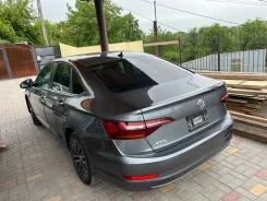 Volkswagen Jetta ����