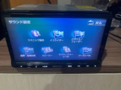 Kenwood MDV-X702 ����