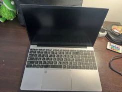 KUU. 15.6", ��� 256 �� � ������, WiFi: 1, Bluetooth: 1 ����