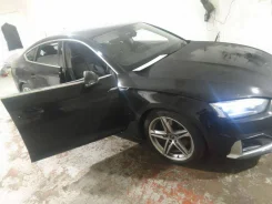 Audi A5. F5 ����