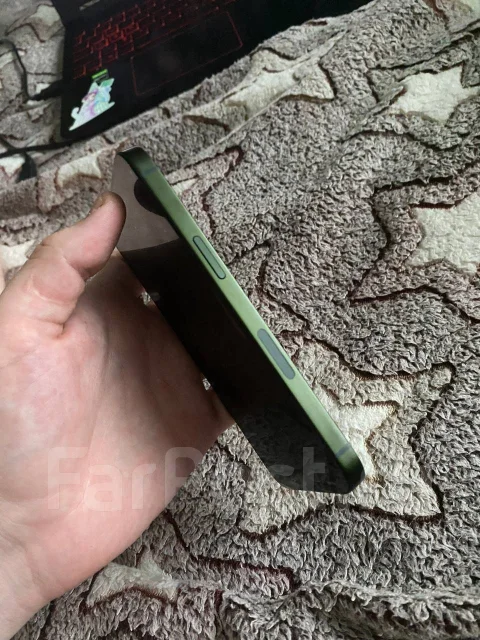 Apple iPhone 13. �/�, 128 ��, �������, 4G LTE ����