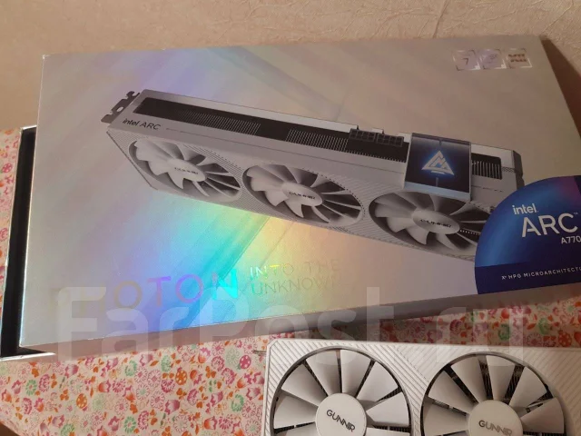 Intel Arc A770 ����