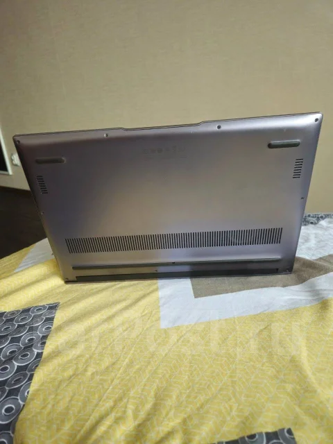 Huawei MateBook D 14. 14", 2,1����, ��� 512 ��, ���� 512���, WiFi: 1, Bluetooth: 1, ����������� �� 8��. ����