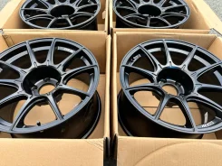 SSR GTX01. 10.0x17", 5x114.3, ET15 ����
