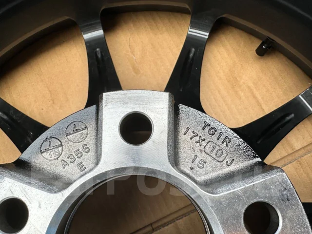 SSR GTX01. 10.0x17", 5x114.3, ET15 ����