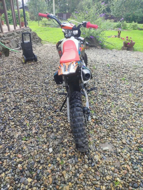 BSE. 250����. ��., ��������, ��� ���, ������ �� �� ����