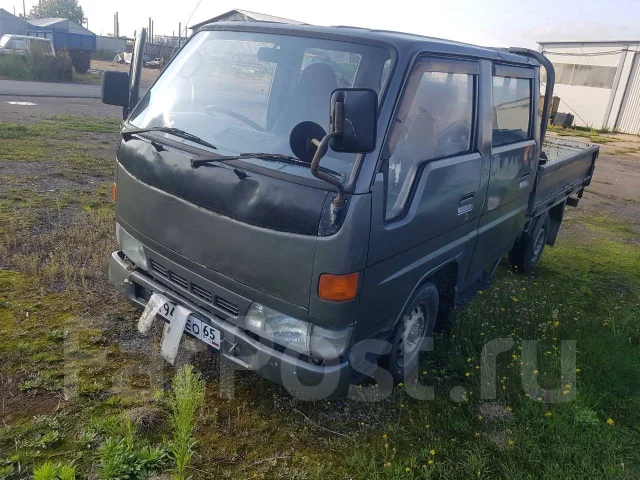 Toyota Hiace. ��������, ������, 2.8 (90��.�.), ������, 356 000����. ��. ��� ����� �� �����-���������� ����