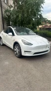 Tesla Model S. 7SAYGDEE3NF423329 ����
