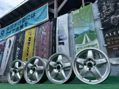 Stern. 7.0x16", 4x114.3, ET42, �� 73,1���. ����