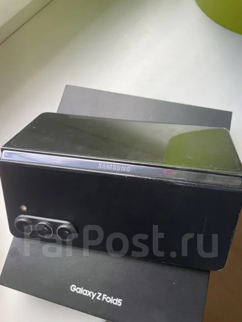 Samsung Galaxy Z Fold5. �/�, 512 ��, ������ ����