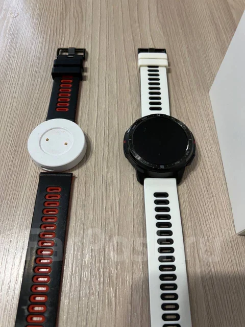 Honor Watch GS Pro. GPS, IP67, IP68 ����