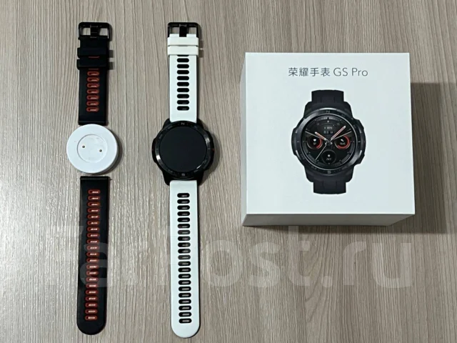 Honor Watch GS Pro. GPS, IP67, IP68 ����