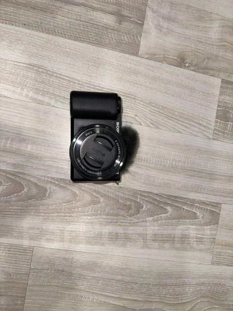 Sony ZV-E10. 20 � ����� ��, � ���������� ����