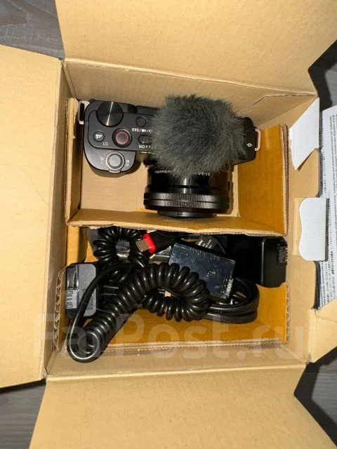 Sony ZV-E10. 20 � ����� ��, � ���������� ����