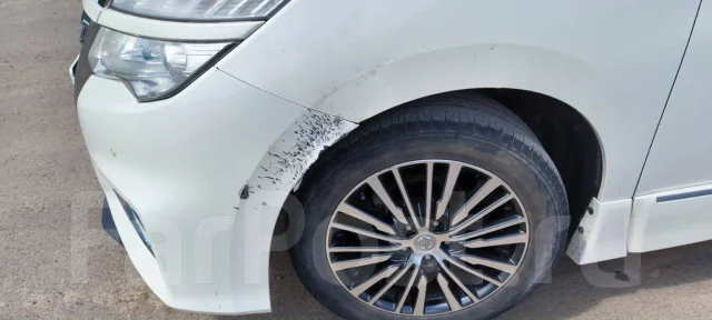 Nissan Elgrand. ��������, ��������, 2.5 (170��.�.), ������, 176 000����. �� ����