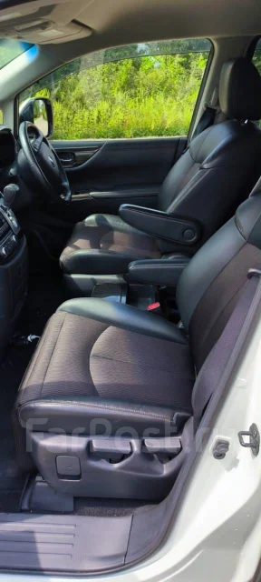 Nissan Elgrand. ��������, ��������, 2.5 (170��.�.), ������, 176 000����. �� ����