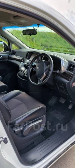 Nissan Elgrand. ��������, ��������, 2.5 (170��.�.), ������, 176 000����. �� ����
