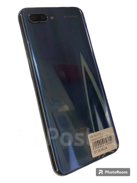 Honor 10. �/�, 128 ��, �����, 3G, 4G LTE, NFC ����