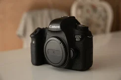 Canon EOS 6D ����