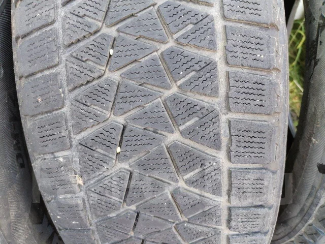 Bridgestone Blizzak DM-V2. ������, ��� �����, 2015 ���, �/�, ����� 30 % ����