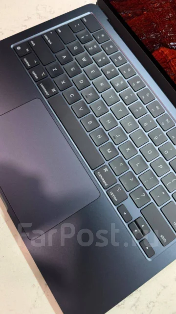 Apple MacBook Air 13 2022. 13.4", ��� 8 ��, ���� 512���, WiFi: 1, Bluetooth: 1 ����