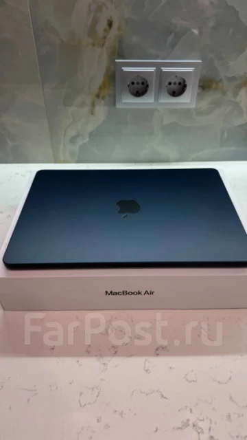 Apple MacBook Air 13 2022. 13.4", ��� 8 ��, ���� 512���, WiFi: 1, Bluetooth: 1 ����