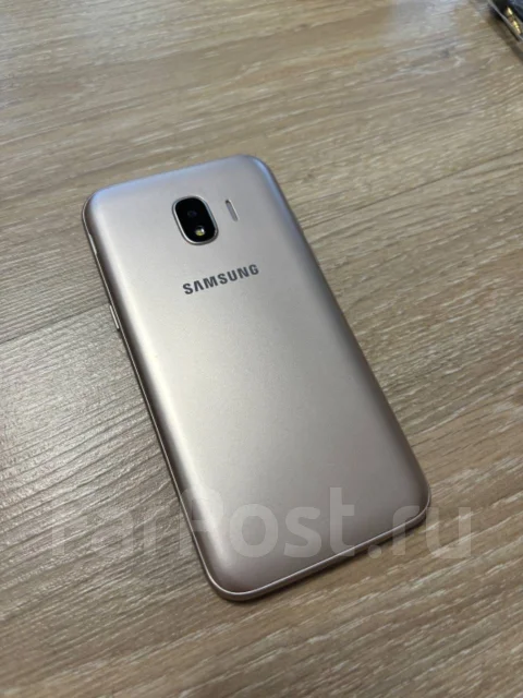 Samsung Galaxy J2. �/�, 16 ��, ������� ����