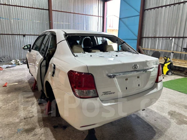 Toyota Corolla Axio. NZE164, 1NZFE ����