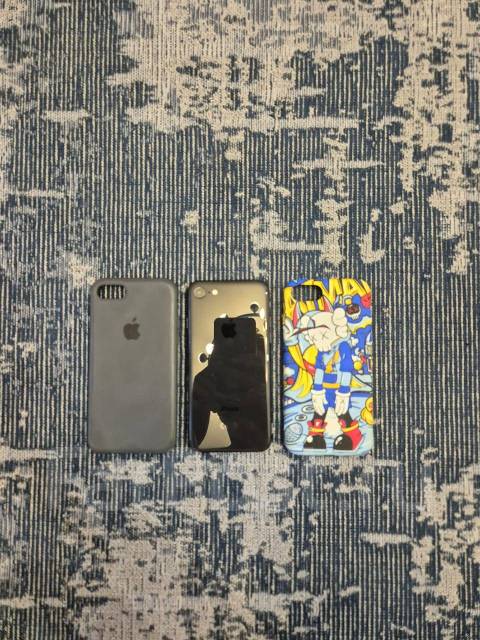 IPhone 8 64 гб АКБ 99%, 64 гб, 4.70", черный, 3G, 4G LTE, б/у, в ...