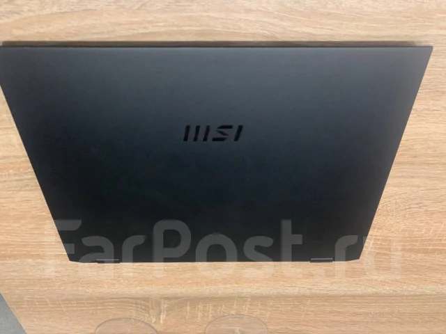 MSI Summit E13 Flip Evo. 13.4", 1,7����, ��� 16 ��, ���� 512���, WiFi: 1, Bluetooth: 1, ����������� �� 9��. ����