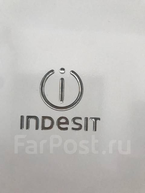 Холодильник Indesit DS 318 W, б/у, в наличии. Цена: 3 000₽ во Владивостоке