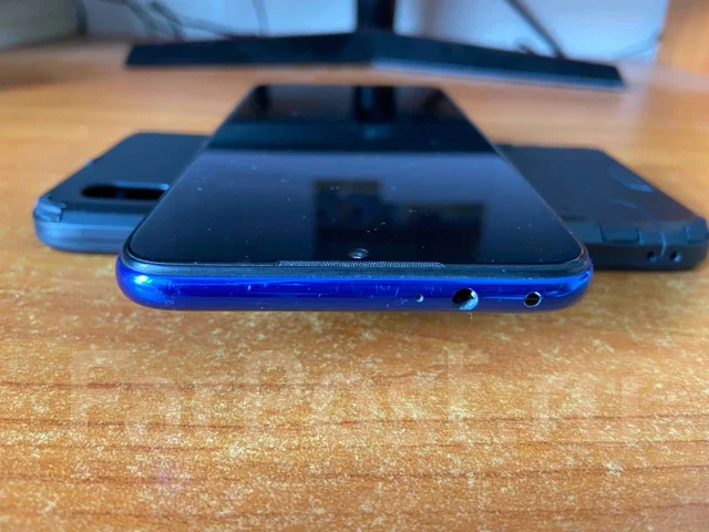 Xiaomi Redmi Note 7. �/�, 32 ��, �����, 3G, 4G LTE, Dual-SIM ����